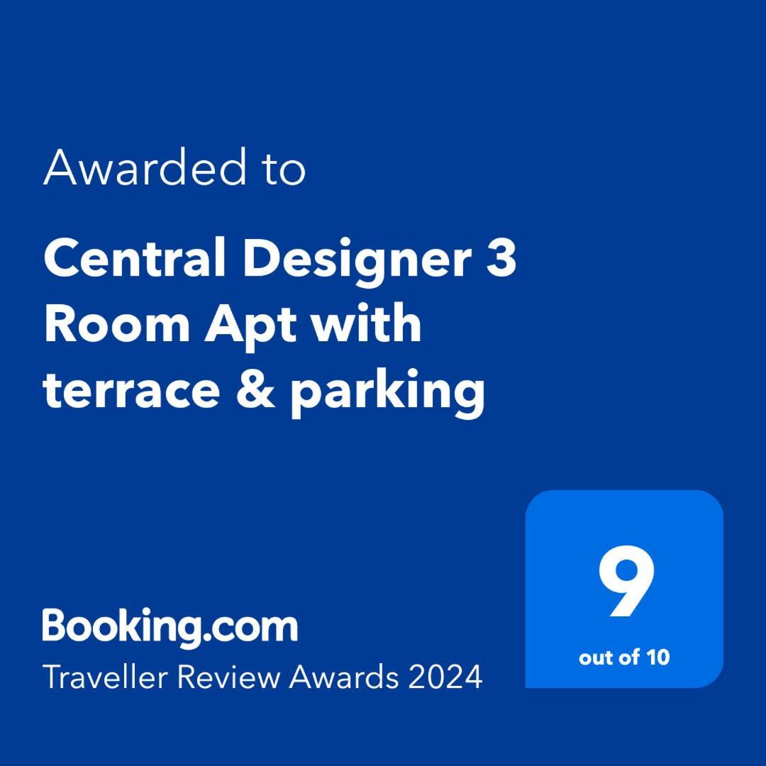 Designer 3 With Terrace & Parking Apartment